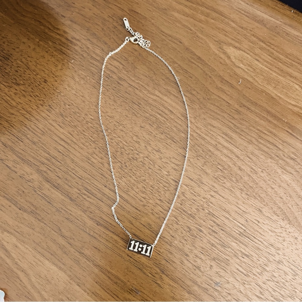 RESTOCKED ✨ 11:11 18K GOLD PLATED NECKLACE - Picture 5 of 6